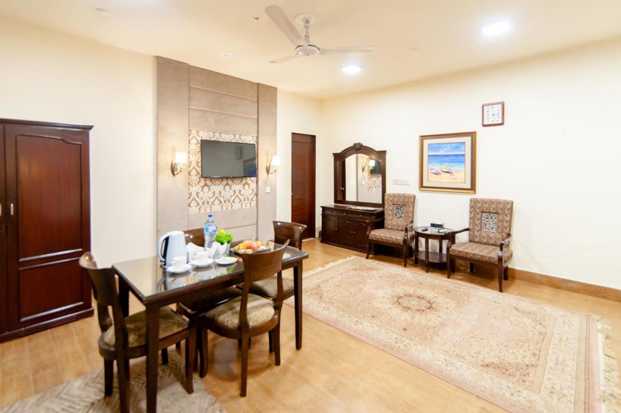 Shelton Guest House Islamabad Eksteriør billede