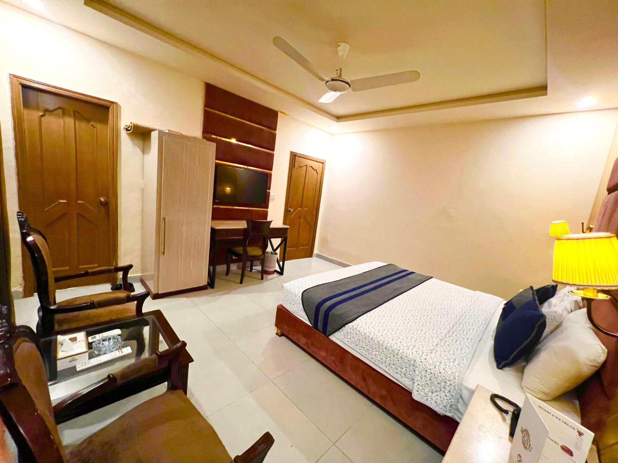 Shelton Guest House Islamabad Eksteriør billede