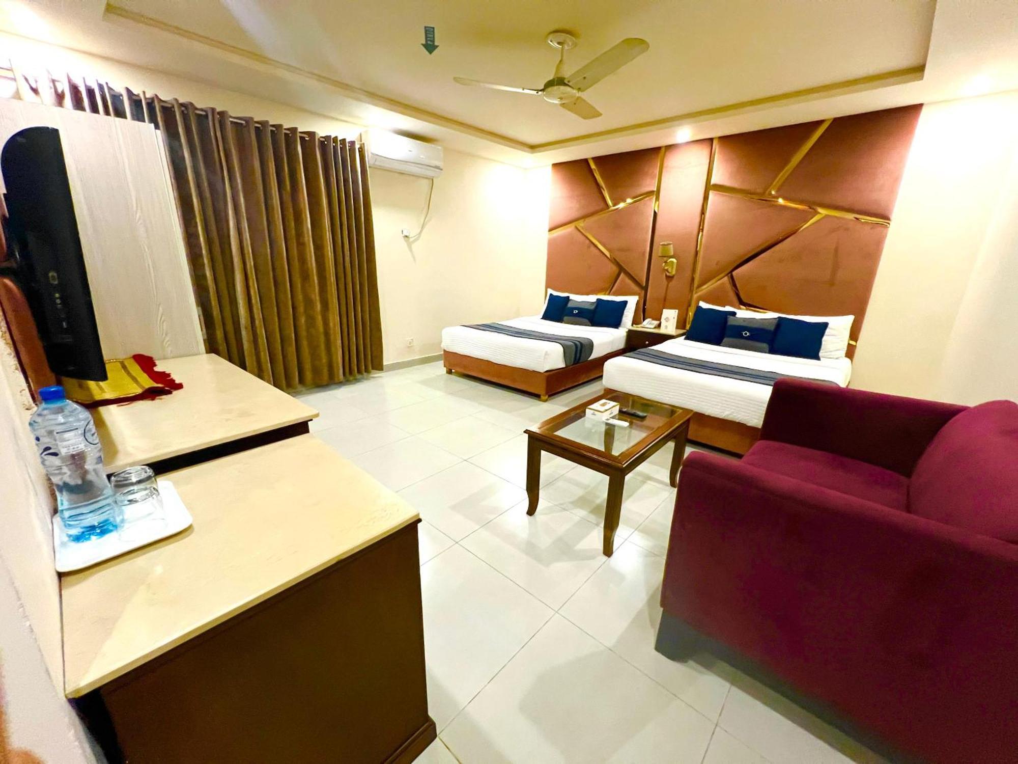 Shelton Guest House Islamabad Eksteriør billede